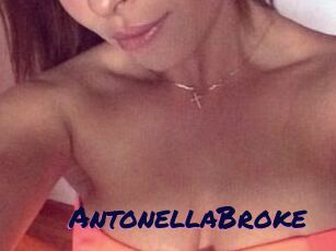 AntonellaBroke