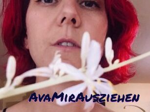 AvaMirAusziehen
