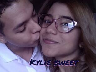 Kylie_sweet