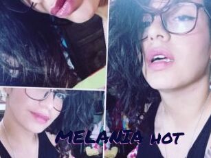 MELANIA_hot
