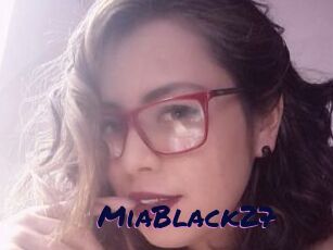 MiaBlack27