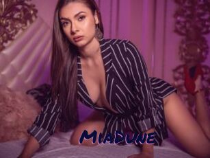 MiaDune