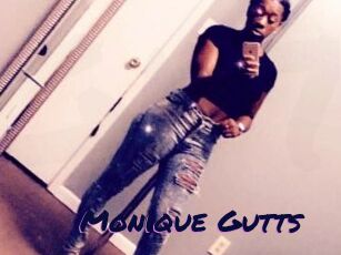 Monique_Gutts