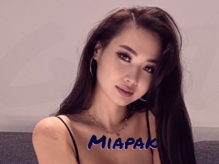 Miapak