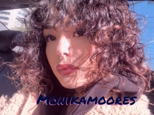 Monikamoores