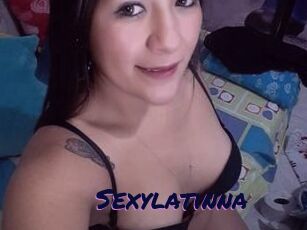 Sexy_latinna